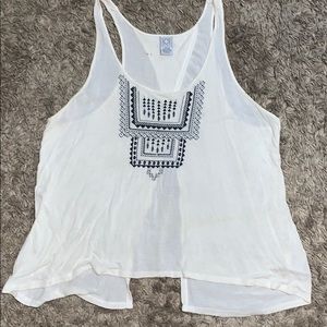 🍍Cute tank top!!❤️